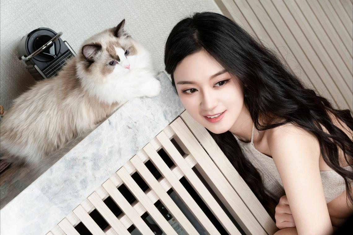 广州南沙港首条点对点直航美西快线首航